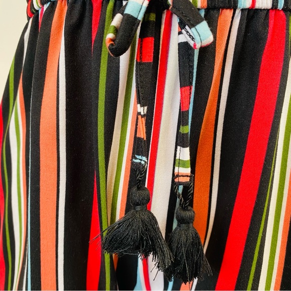 Women’s Cold Shoulder Striped Ruffle Romper One Piece • Size Medium - Picture 8 of 9